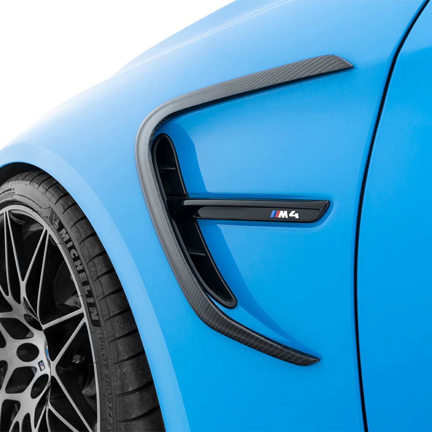 Adro A14A10-1901 BMW M4 F82 F83 Pre-Preg Carbon Fibre Side Fender Trim Cover (2014-2020)