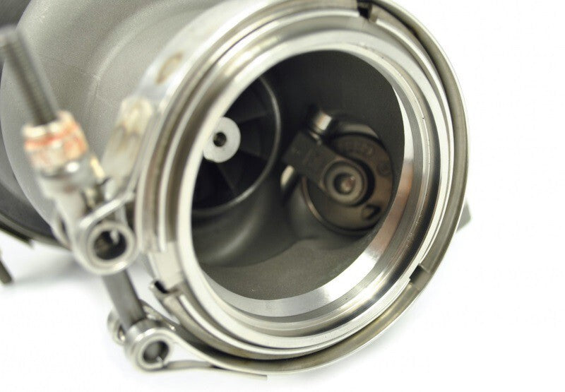 Turbozentrum 471887 BorgWarner EFR V-Band Ring Turbine Outlet 3" / 76mm to 3,5" / 89mm