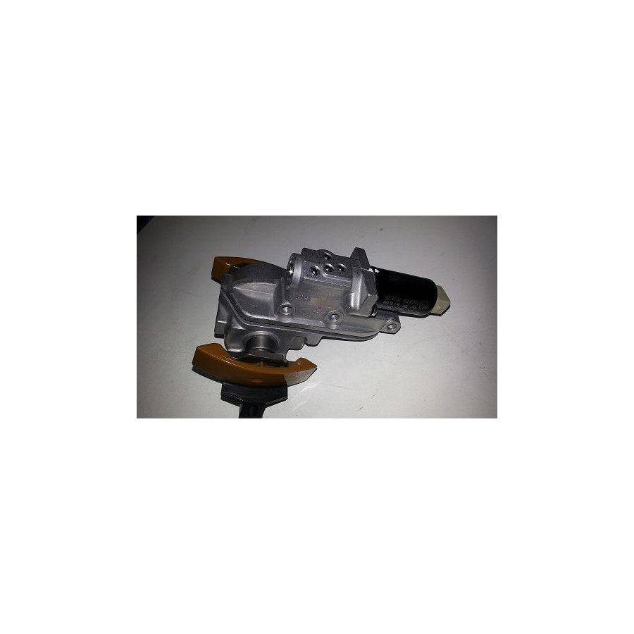 BUGIAD Bsp23354 Camshaft Adjuster