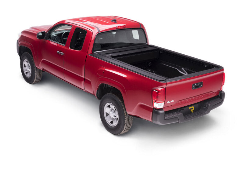 Retrax 2022 Toyota Tundra CrewMax 5.5ft Bed w/ Deck Rail System PowertraxONE MX