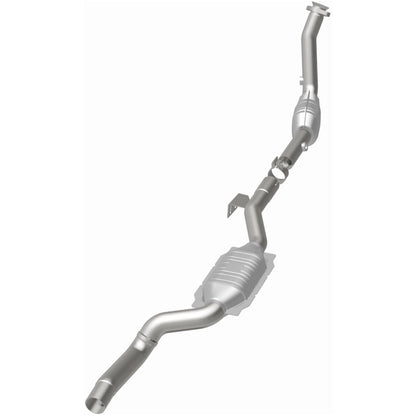 MagnaFlow Direct Fit Catalytic Converter 2003 ML350 3.7L Underbody