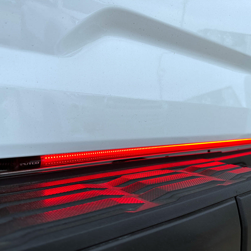Putco 17-19 Ford Super Duty 60in Amber Blade LED Light Bar w/ Direct fit Quick-Connect Harness