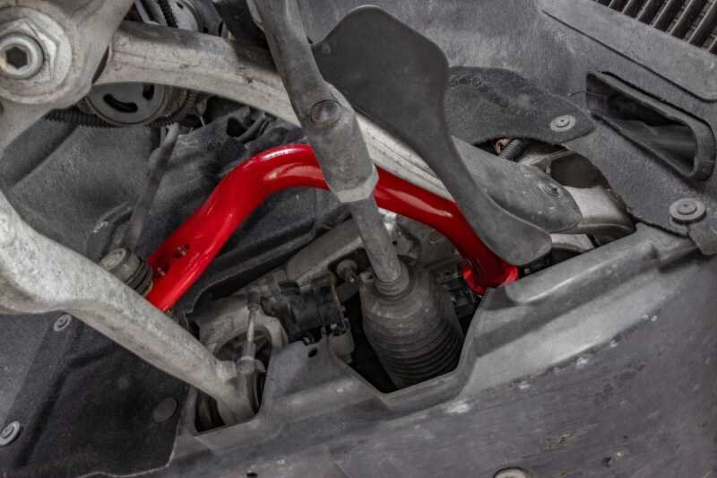UMI Performance 16-24 Chevrolet Camaro Suspension Stabilizer Bar - Red