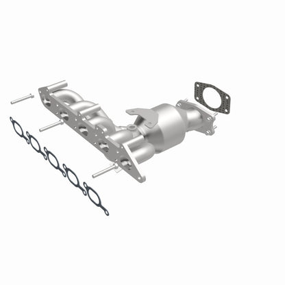 MagnaFlow Direct Fit Catalytic Converter 01-05 Volvo S60 2.4L / V70 2.4L