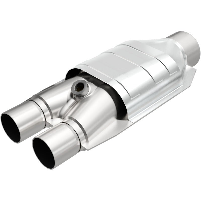 MagnaFlow Universal Catalytic Converter 2.5 inch/2 inch S/D PC2 Rear