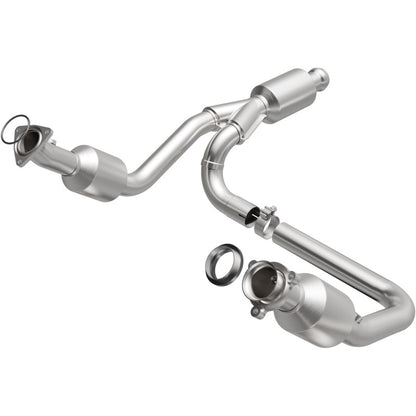 MagnaFlow 14-15 Chevrolet Silverado 1500 5.3L Direct-Fit Catalytic Converter