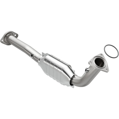 MagnaFlow Direct Fit Catalytic Converter 03-06 Hummer H2 6.0L Passenger Side