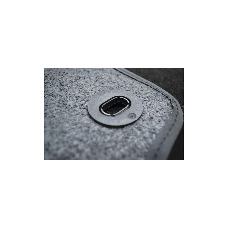 Custo Pol Aud250S Floor Mat Set for Audi Tt Coupe (8N3)