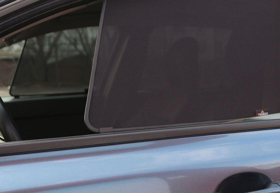 Heyner TROVWT6cF Volkswagen Transporter T6 With Cut - Front Windows Shades Set Of 2Pcs.
