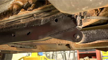 RustBuster Rust Buster Avalanche/Suburban/Yukon Center Frame Repair Kit - Right