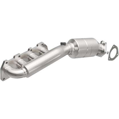 MagnaFlow Direct Fit Catalytic Converter 02-04 VW Passat 4.0L