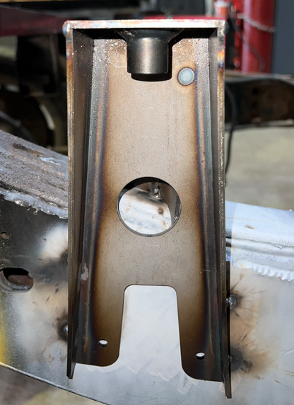 RustBuster Rust Buster 2004-2012 Colorado Front Bed Mount - Right