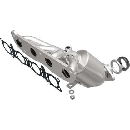 MagnaFlow 13-17 Nissan Sentra 1.8L Direct-Fit Catalytic Converter