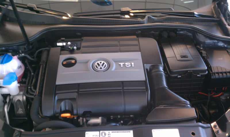 K&N Engineering K&N 05-09 VW Passat / 06-08 GTI / 04-08 Audi A3 2.0L-L4 Drop In Air Filter