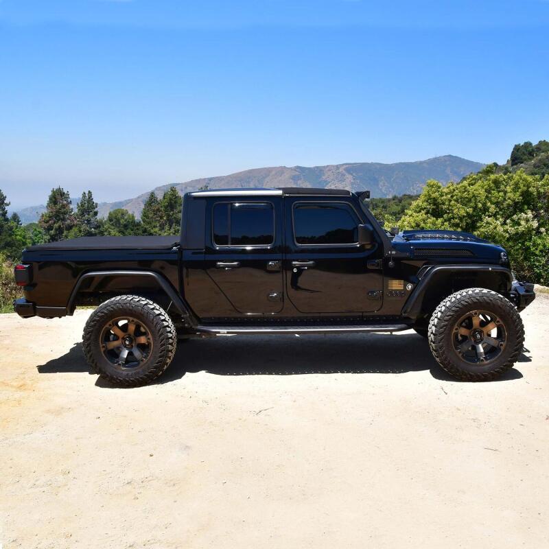 Westin 20-24 Jeep Gladiator Outlaw Running Board - Textured Black