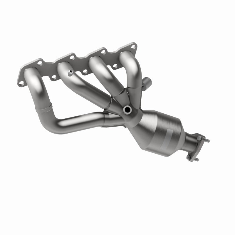 MagnaFlow Direct Fit Catalytic Converter 98-99 Nissan Frontier 2.4L