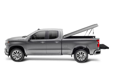 UnderCover 19-25 Chevrolet Silverado 1500 5.9ft Short Bed Elite LX Bed Cover (Painted)