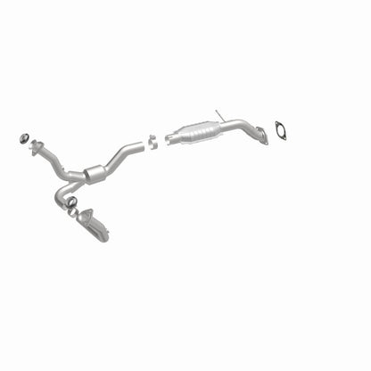 MagnaFlow Direct Fit Catalytic Converter 00-05 Blazer 4.3L