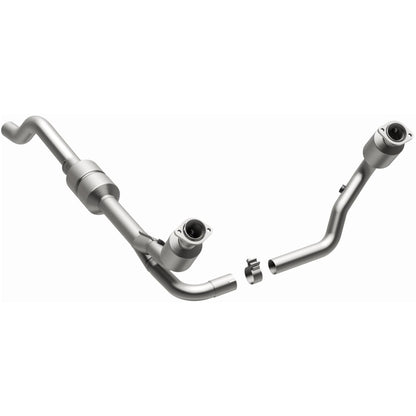 MagnaFlow Direct Fit Catalytic Converter 00-03 Durango 4WD 4.7L