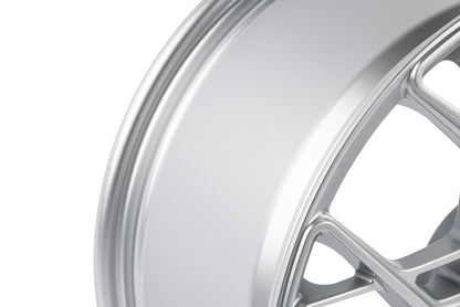 APR A02 Flow Formed 18x8.5 / 5x112 / ET45 / 66.5mm Bore / Silver Wheel