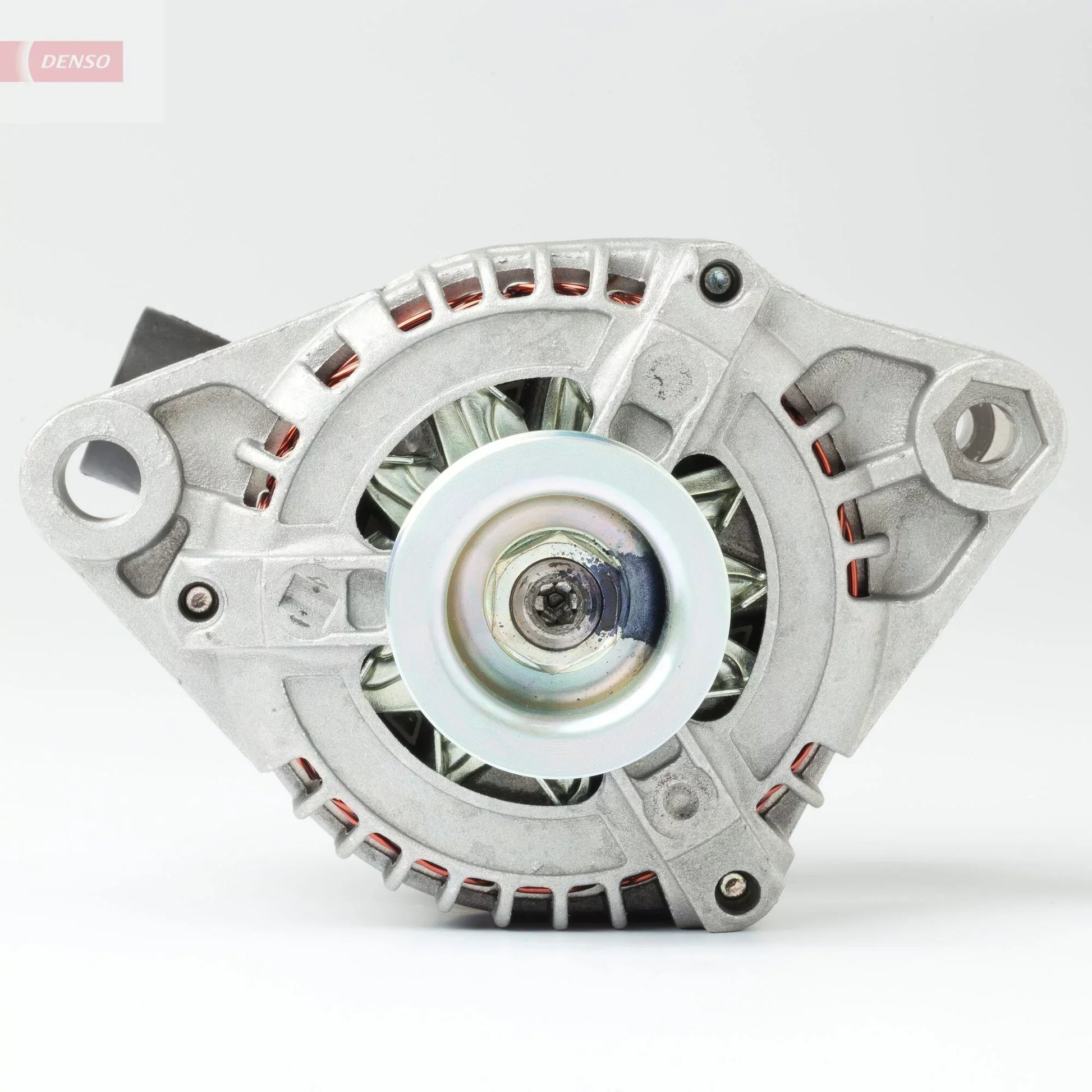 DENSO DAN1038 Alternator