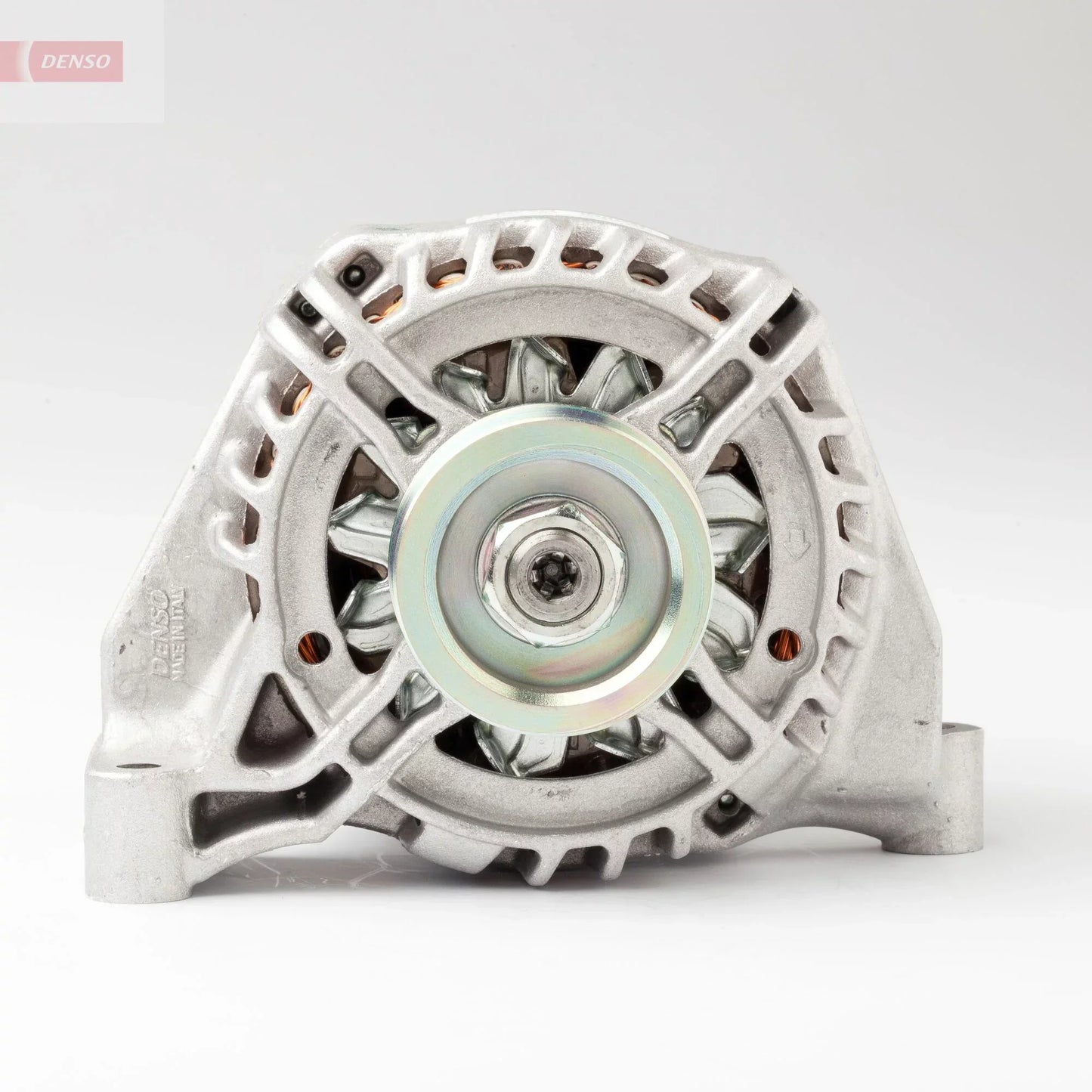 DENSO DAN1085 Alternator