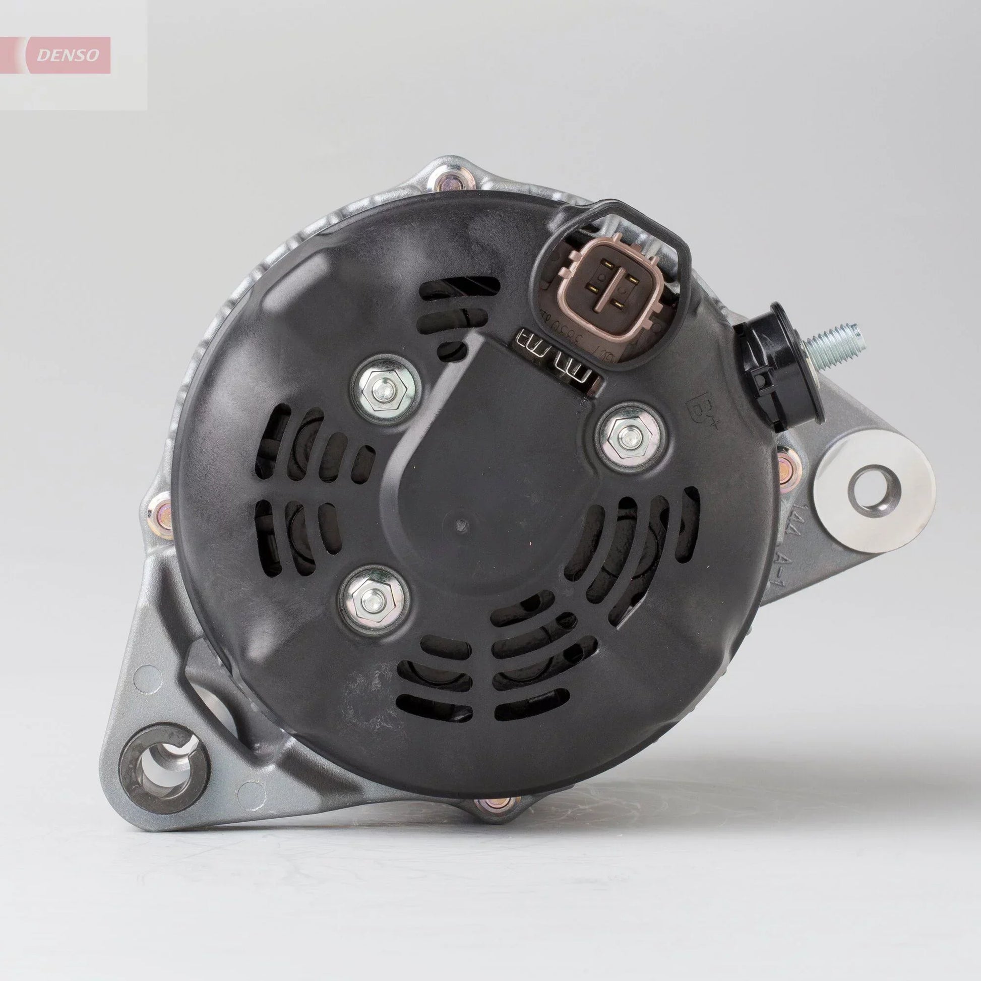 DENSO DAN1102 Alternator