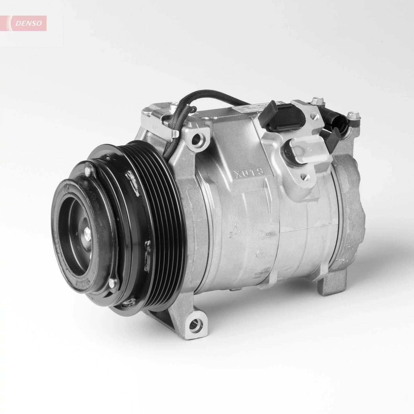 DENSO DCP06021 Compressor, Air Conditioning for Jeep Grand Cherokee II (Wj, Wg)