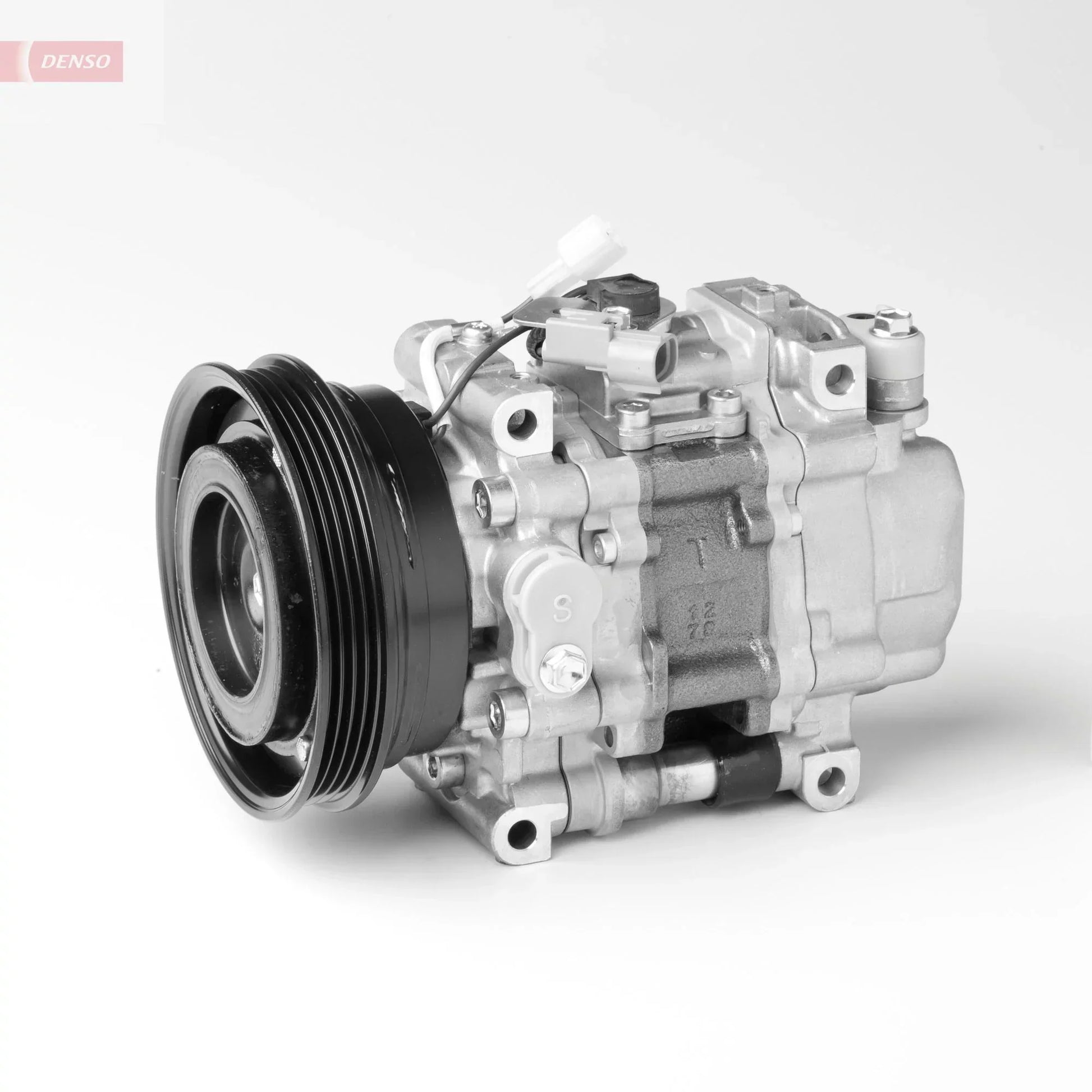 DENSO DCP09006 Compressor, Air Conditioning