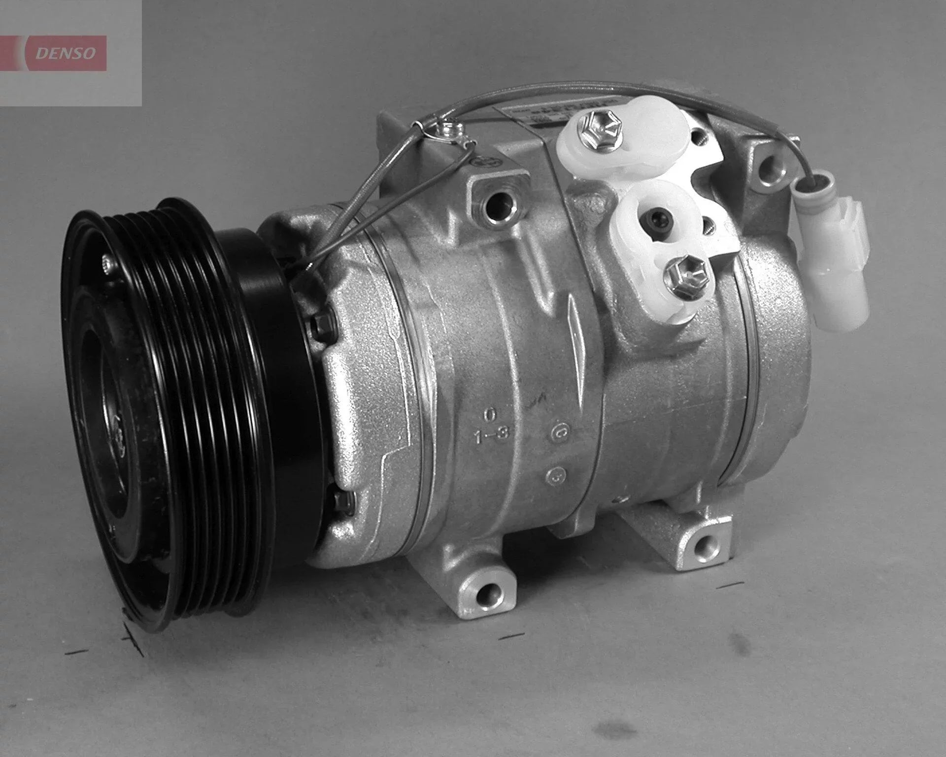 DENSO DCP14007 Compressor, Air Conditioning for Land Rover Freelander