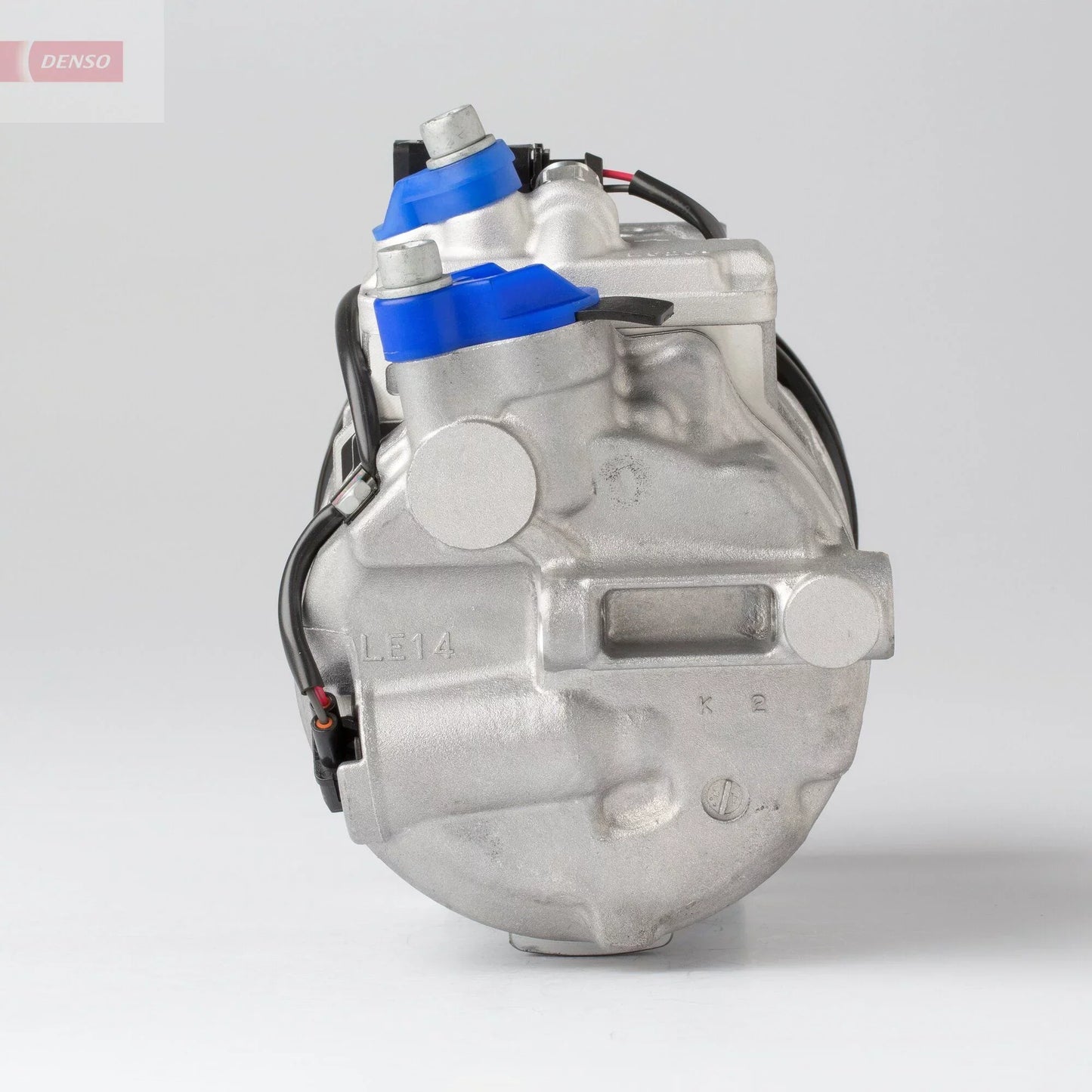 DENSO DCP32064 Compressor, Air Conditioning for VW Touareg II (7P5, 7P6)