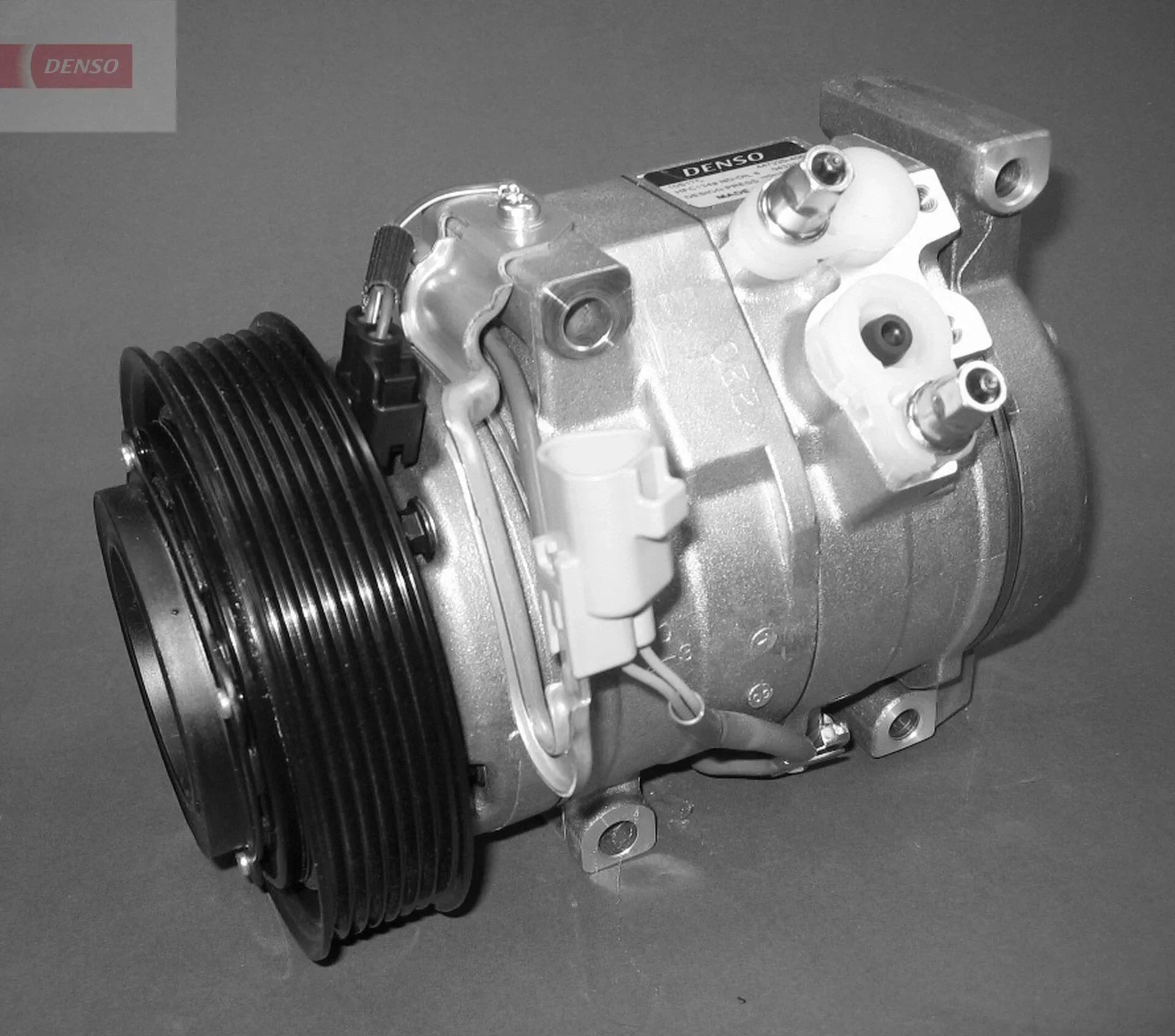 DENSO DCP50040 Compressor, Air Conditioning for Toyota Camry V Saloon (_V3_)