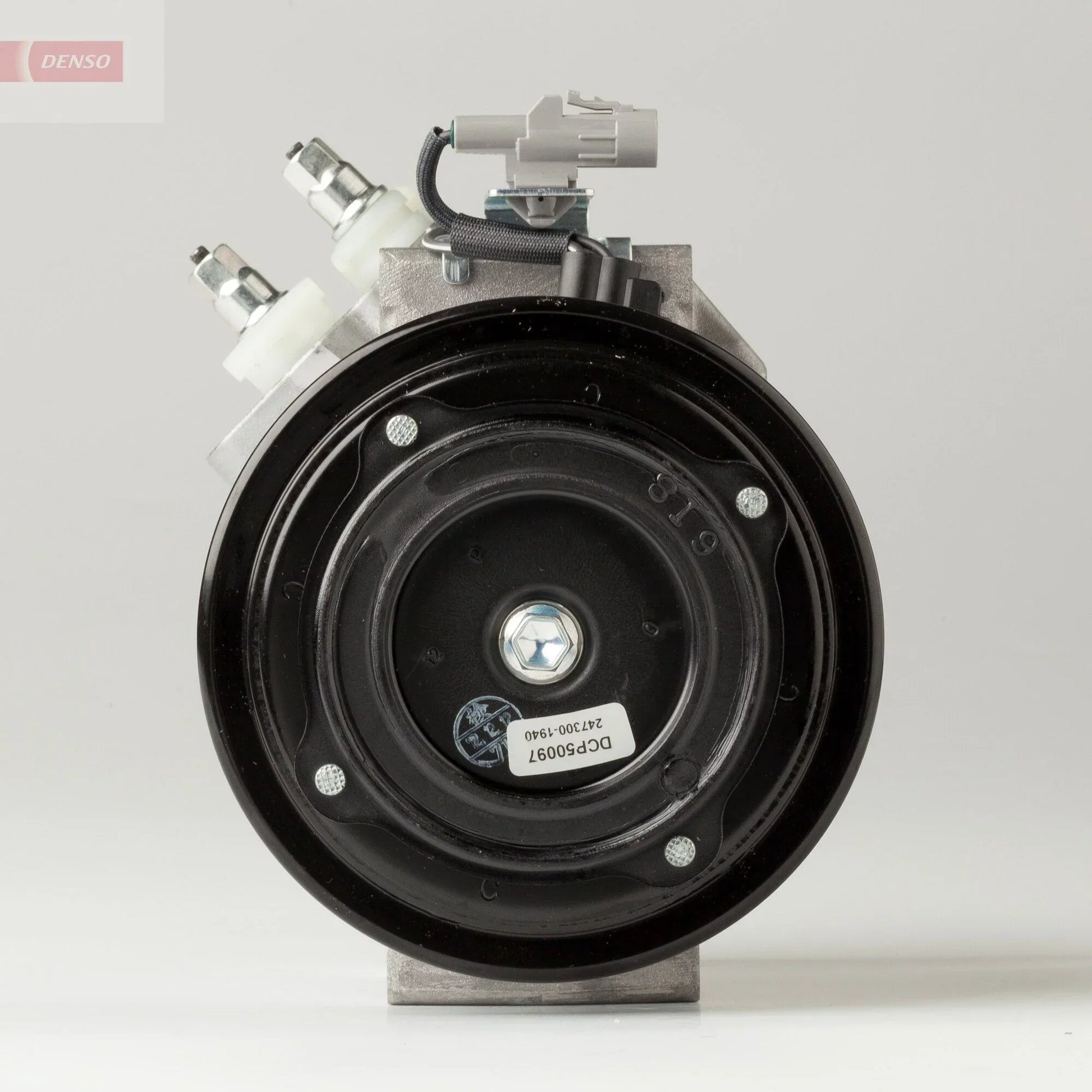 DENSO DCP50097 Compressor, Air Conditioning for Toyota Hilux Platform / Chassis (Ln_, _N1_)