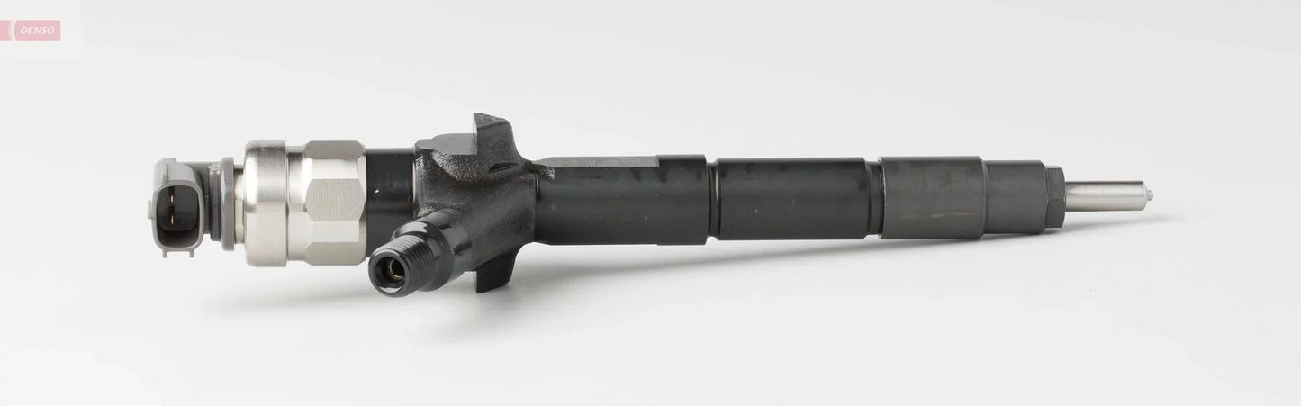 DENSO DCRI106240 Injector Nozzle