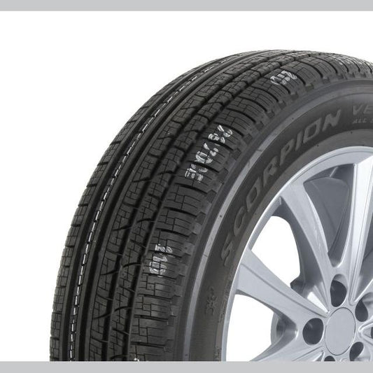 PIRELLI 25555R18LTPI105VSVAN Suv/4X4 Summer Tyrebc71.0 Db