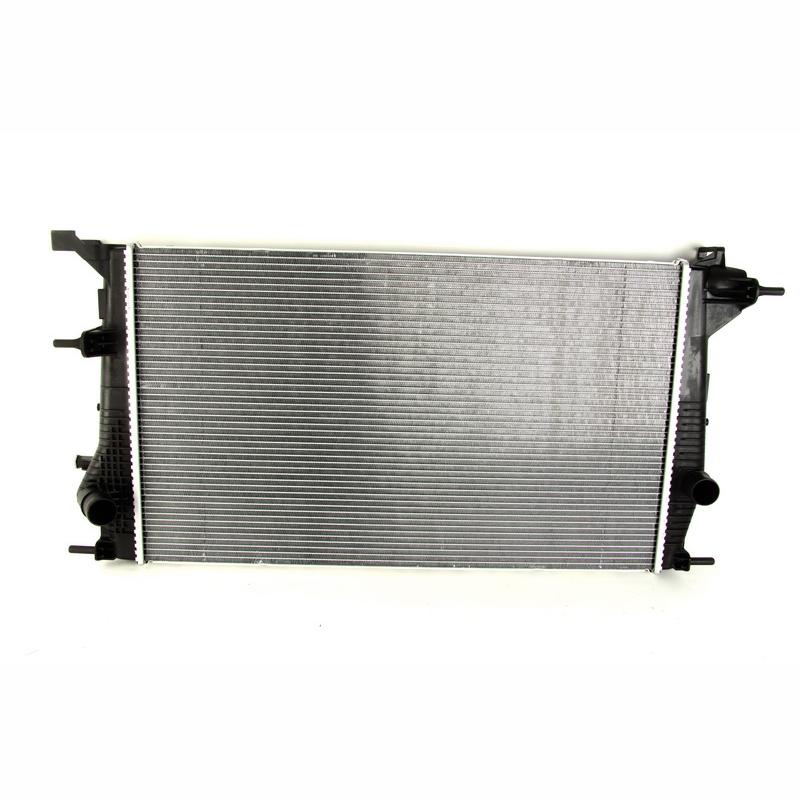 NISSENS NIS637607 Engine Radiator