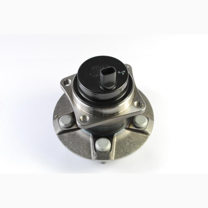KANACO H22100 Wheel Hub