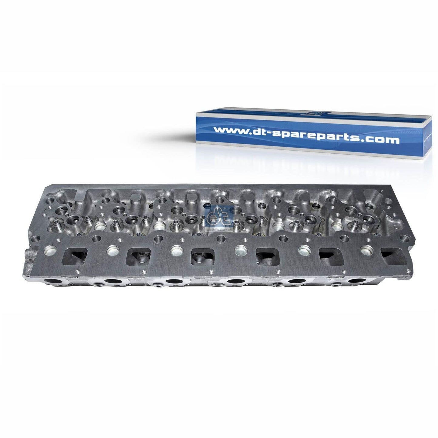 DT SPARE PARTS 4.68404 Cylinder Head