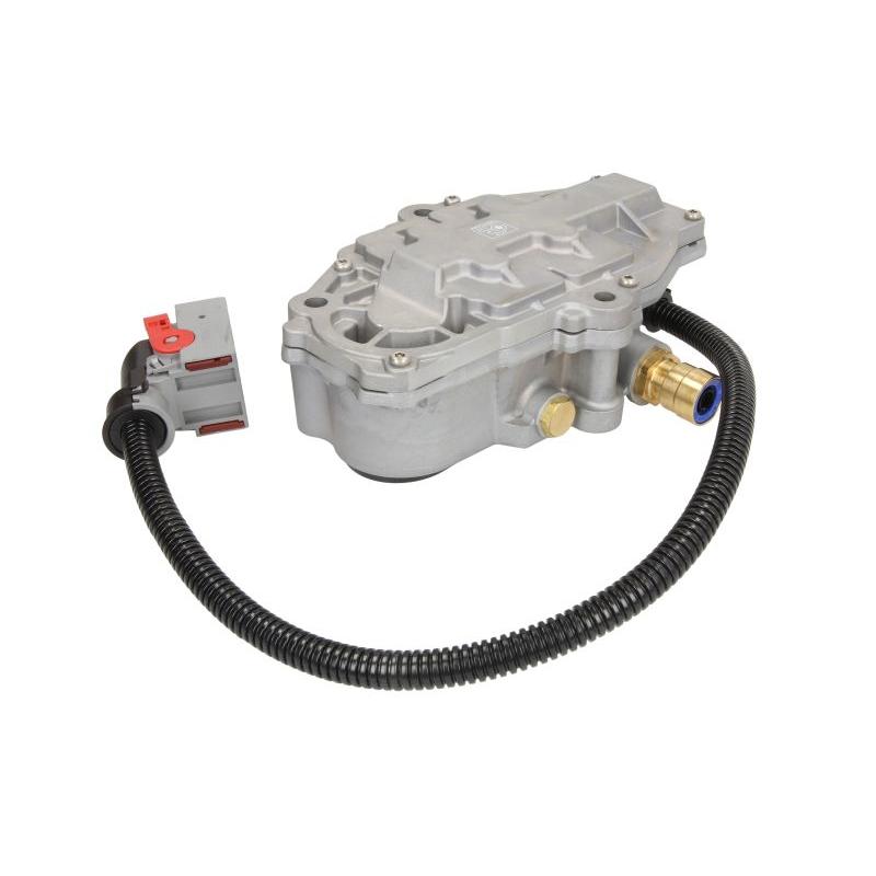 DT A/C 2.32493 Shift Cylinder Solenoid Valve