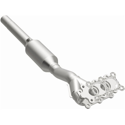 MagnaFlow Direct Fit Catalytic Converter 98-03 VW Beetle 2.0L