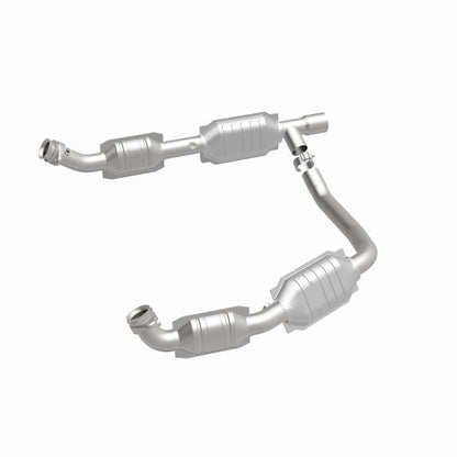 MagnaFlow Direct Fit Catalytic Converter 05-07 Ford E-250/E-350 Econoline V8 5.4L
