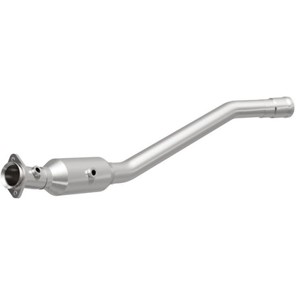 MagnaFlow Direct Fit Catalytic Converter 13-14 Mercedes-Benz GL450 V8 4.6 OEM Underbody
