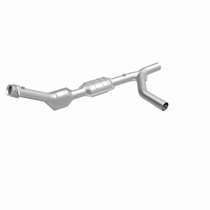MagnaFlow Direct Fit Catalytic Converter 00-04 Ford E150 4.6L Passenger Side