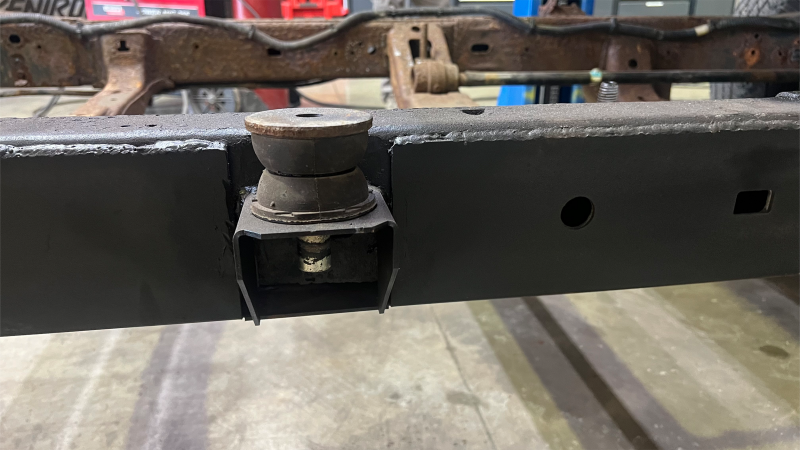 RustBuster Rust Buster 2004-2012 Chevy Colorado & GMC Canyon Center Cab Body Mount