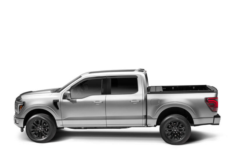 Retrax RealTruck 19-26 RAM 1500 5.7ft Bed (w/o MultiFunction Tailgate) RetraxPRO EZ-Off FRC-4000