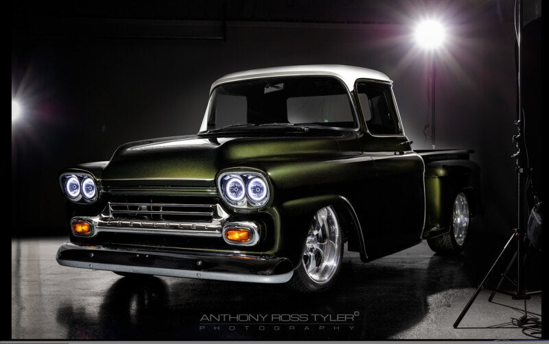 ORACLE Lighting Oracle Pre-Installed Lights 5.75 IN. Sealed Beam - UV/Purple Halo