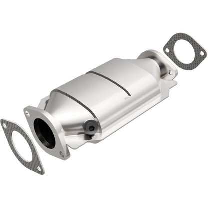 MagnaFlow Direct Fit Catalytic Converter 97-99 Nissan Maxima Rear