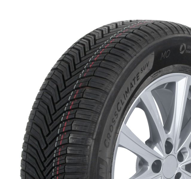 MICHELIN 23560R18CTMI107VCRCSM Suv/4X4 All-Season Tyrebb69.0 Db