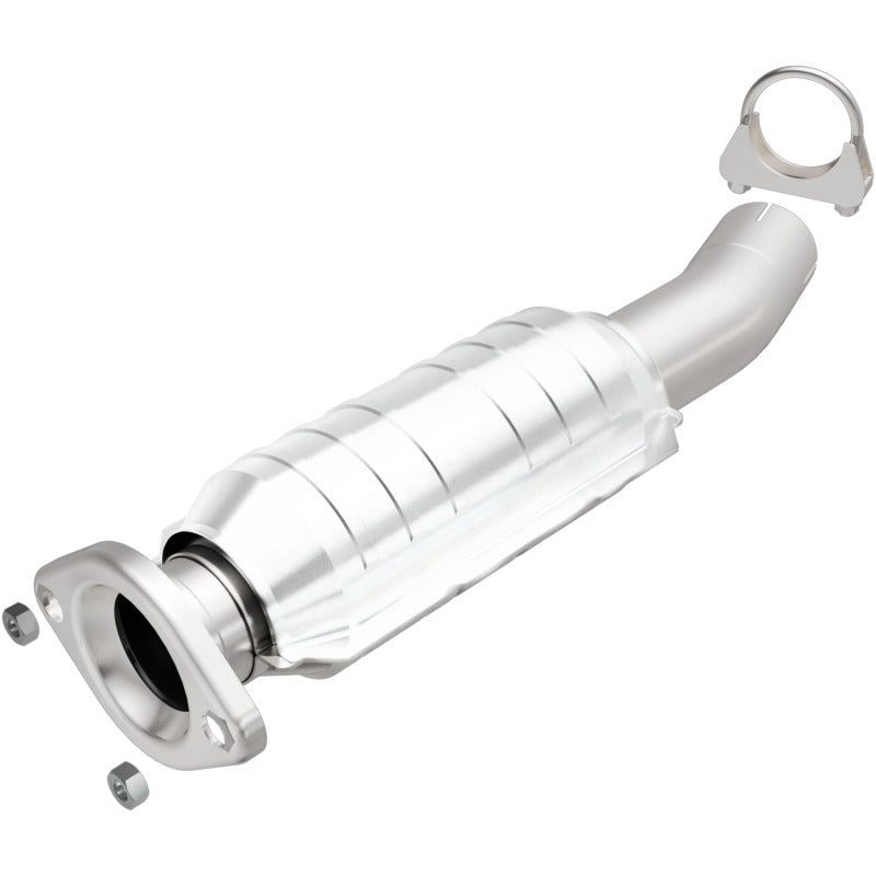 MagnaFlow Direct Fit Catalytic Converter 04 Toyota Sienna 3.3L