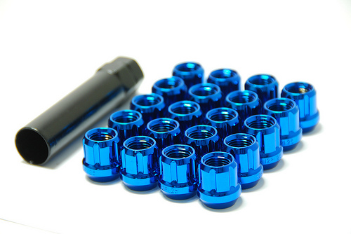MUTEKI 31886U LUG NUTS KIT 12X1.50 BLUE (OPEN END)